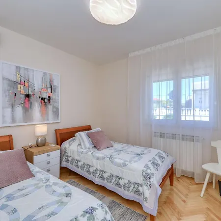 Rose Holiday home