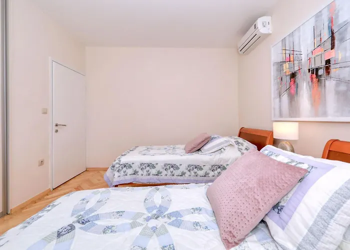 Rose Hébergement de vacances Zadar