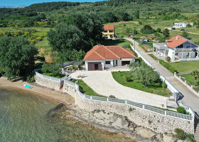 Rose Hébergement de vacances